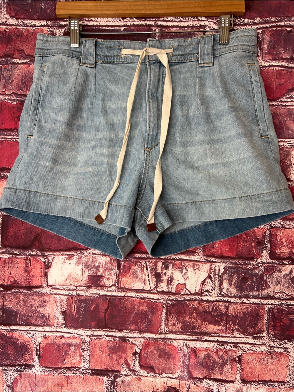 Joe's Jeans The Addison Tie Front Drawstring Denim Shorts Light Wash Size 31